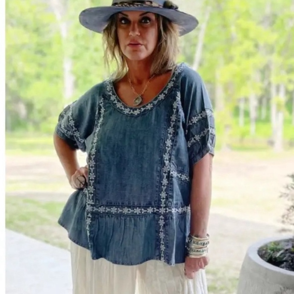 Jaded Gypsy Patchwork Skies Embroidered Top - Picture 3 of 6